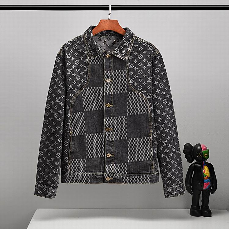 LV Men's Outwear 200